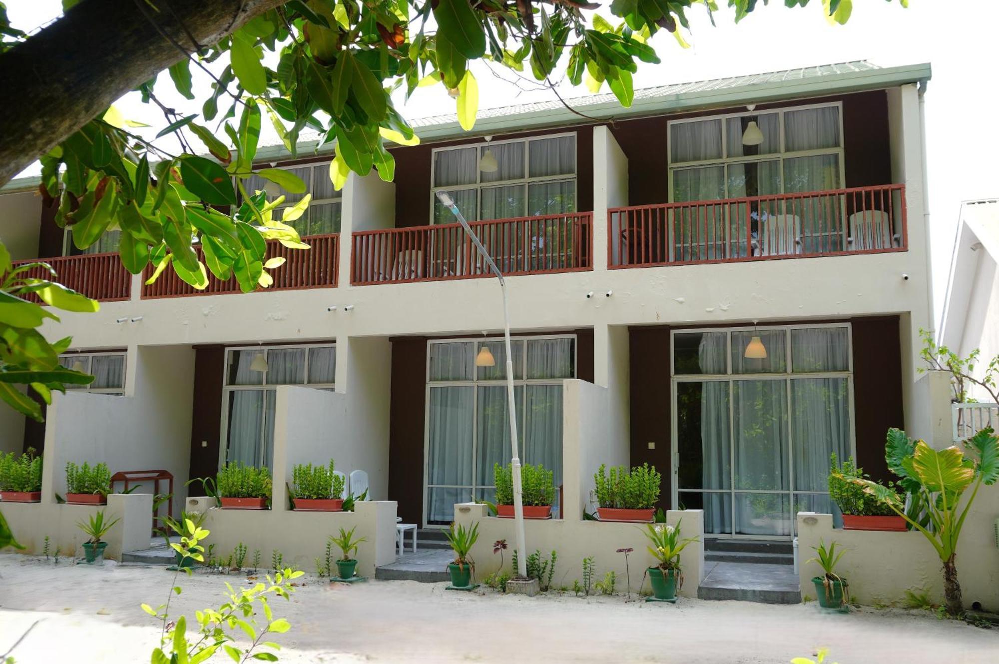 Tme Retreats Dhigurah Hotel Dhigurah  Bagian luar foto